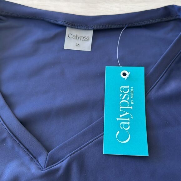 Calyspa V-neck Adele Swim Top Navy 2X NWT IN PACKAGE - Picture 8 of 10